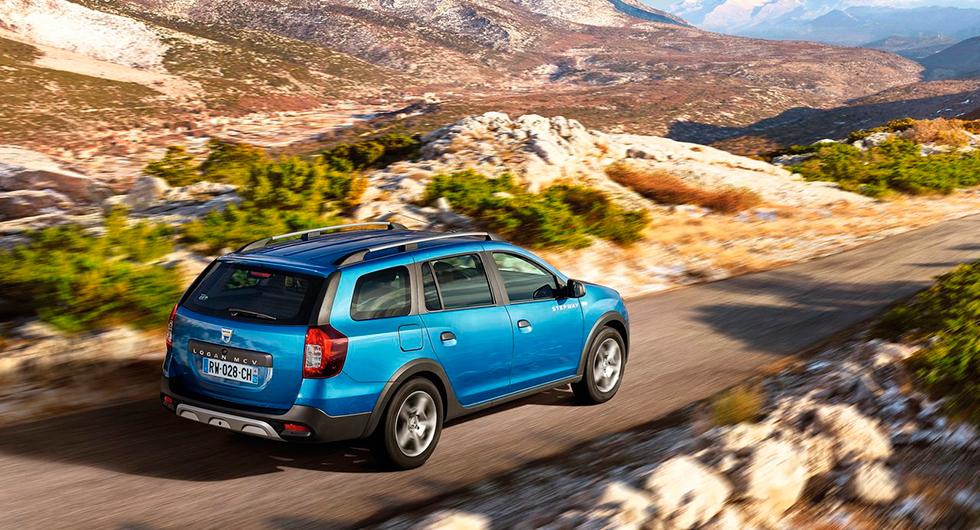 Logan MCV Stepway drar till skogs