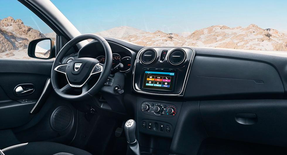 Logan MCV Stepway drar till skogs