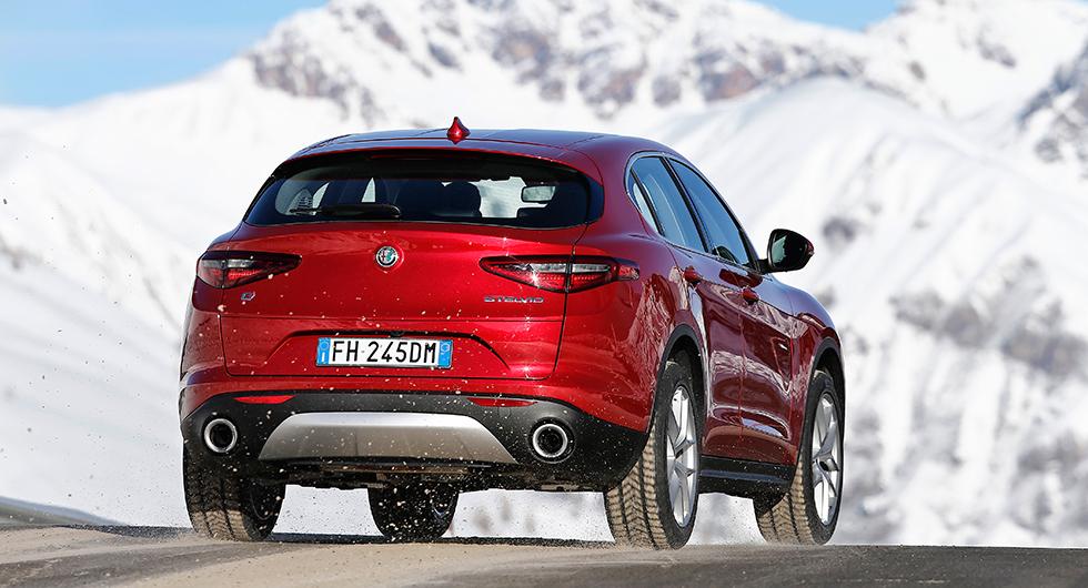 Fyrhjulsdrift är standard på de motorstarkare versionerna.