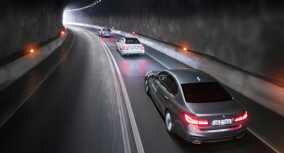 Ljustest: BMW 5-serie, Mercedes E-klass, Volvo S90 (2017)