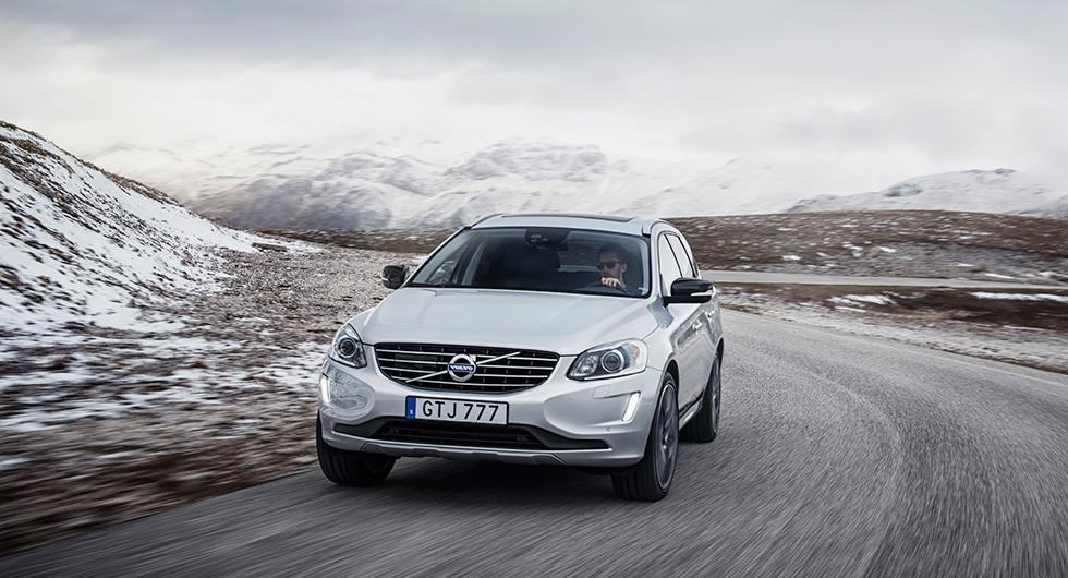 Utgående Volvo XC60 är populär i nyregistreringsstatistiken i april 2017.