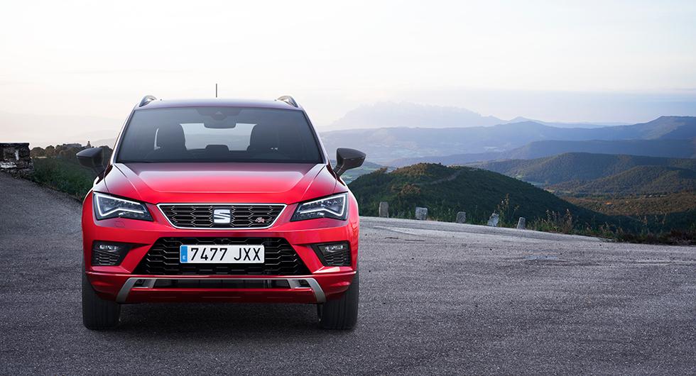 Seat vill ha namnförslag på sin kommande suv, vilken kommer att bli storasyskon till Ateca (bilden).