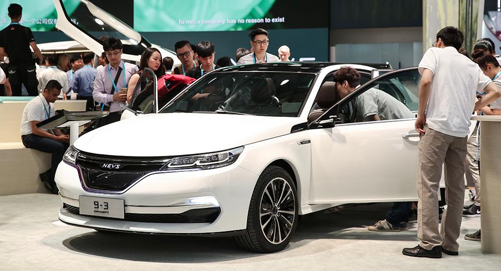 Nevs eldrivna sedankoncept 9-3 på teknikmässan i Shanghai tidigare i år. Nevs har säkrat en miljard kronor genom en kinesisk investerare.