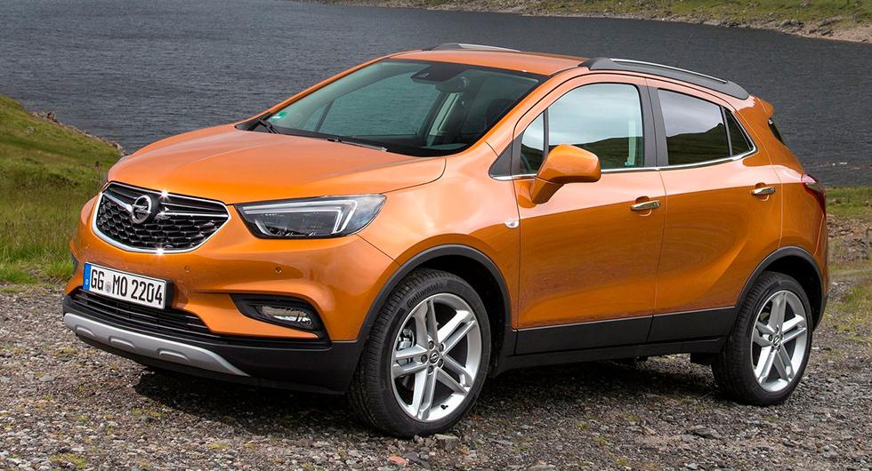 Frågeställaren har köpt en ny Opel Mokka och oroar sig över om det blir garantiproblem om det görs en rostskyddsbehandling.