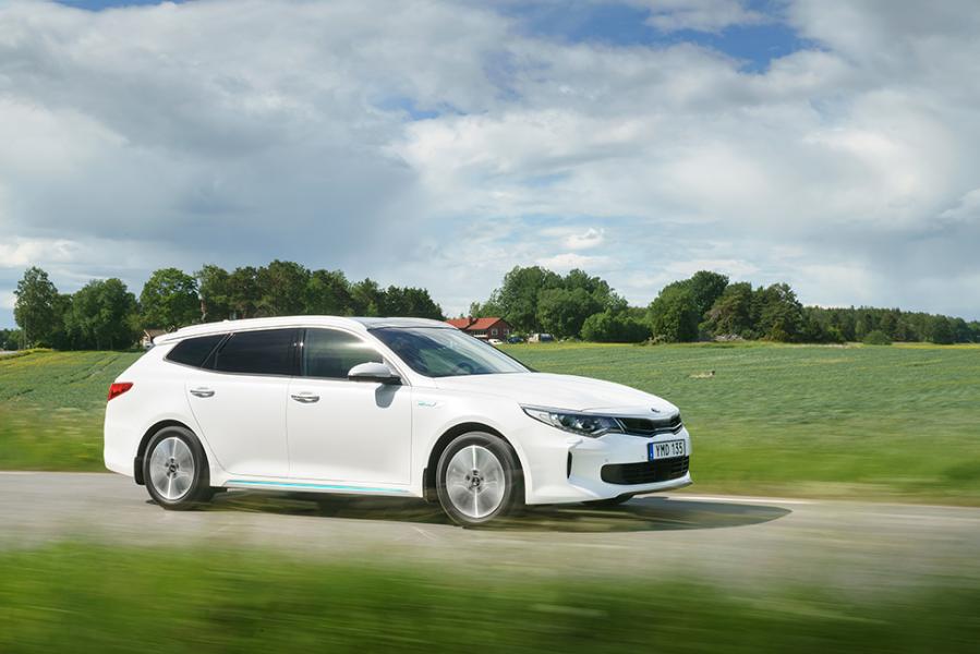 Kias nya laddhybrid Optima SW Plug-in Hybrid har alla chanser att lyckas, inte minst på tjänstebilsmarknaden. Förmånsvärdet ligger på blygsamma 1 304 kr/mån.