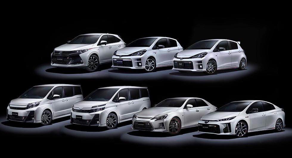 Familjeporträtt av Toyotas GR-medlemmar.