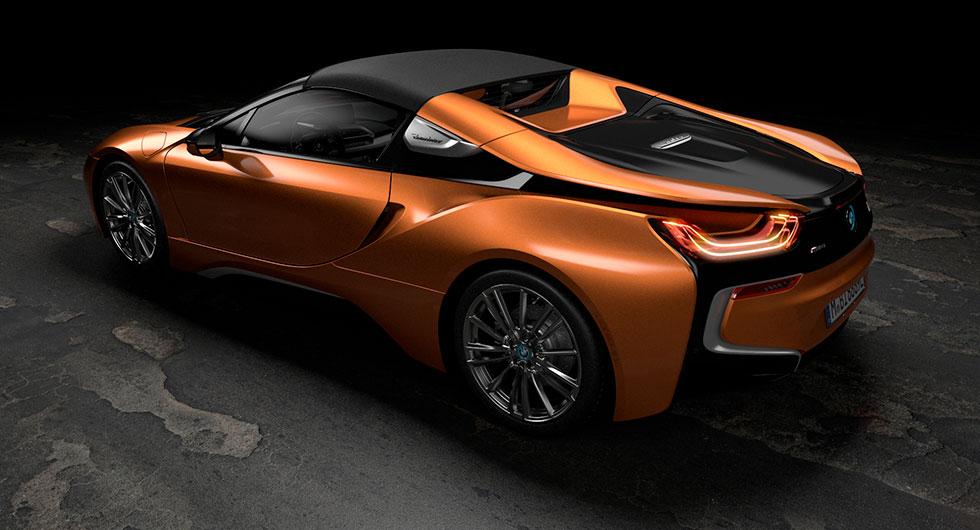 Här är BMW i8 Roadster