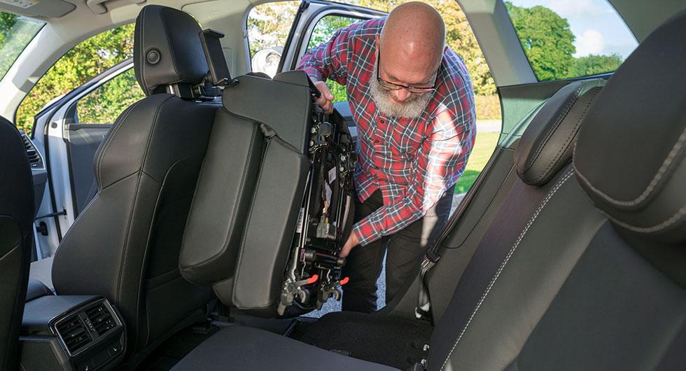 VarioFlex kallar Skoda sitt flexibla baksäte som är standard i Sverige.