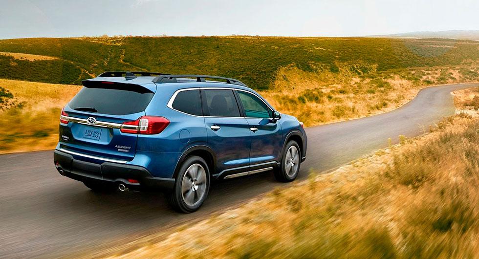 Sjusitsiga Subaru Ascent dyker upp