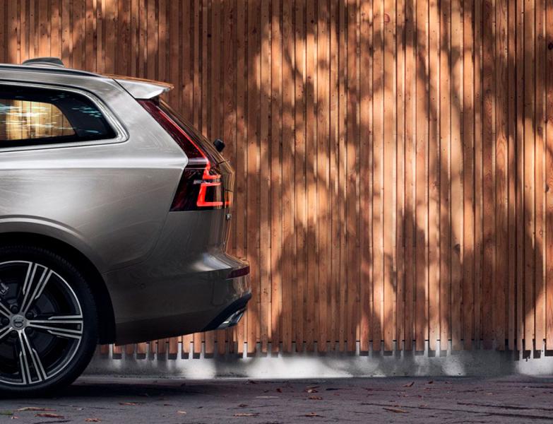 Volvo laddar upp för V60-premiär