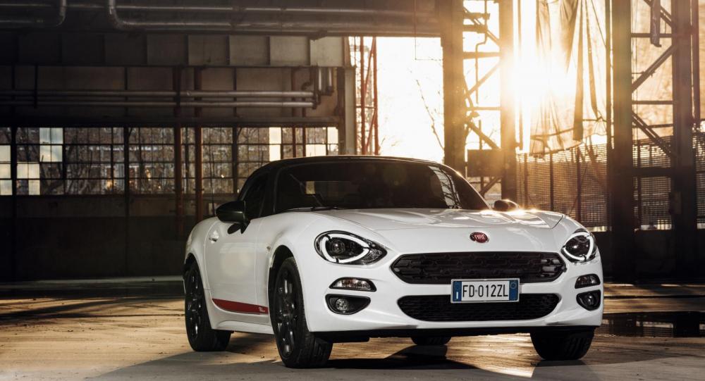 Fiat 124 Spider med extra S