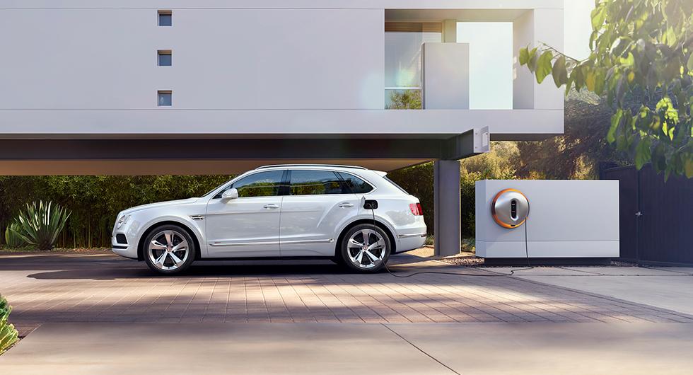 Laddad lyx i Bentley Bentayga
