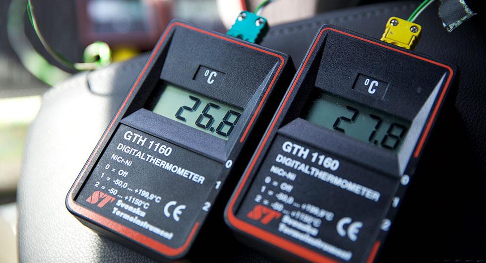 Frågeställaren undrar vid vilken temperatur det räknas att man gör en kallstart.