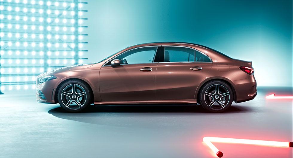 Mercedes A-klass som lång sedan