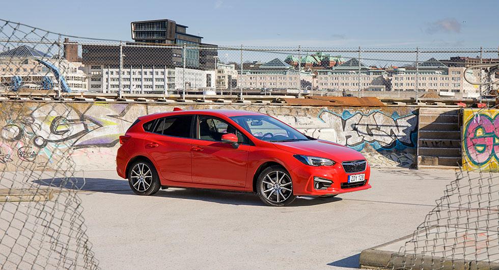 214.900 kronor är grundpriset för nya Subaru Impreza.