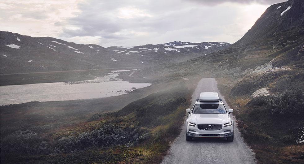 Volvo är marknadsledande i Sverige och populäraste nya bilen i april månad blev Volvo V90.