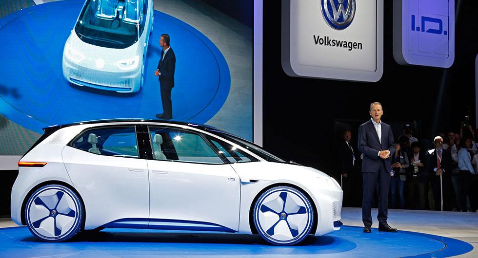 Bilsalongen i Paris hölls senast 2016, då presenterade Volkswagen sin eldrivna framtidsfamilj av bilar: I.D. I år hoppar Volkswagen över sin medverkan på bilmässan.