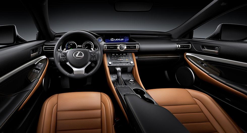 Lexus uppdaterar RC