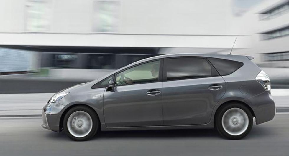 Toyota återkallar 2,4 miljoner Prius och Auris