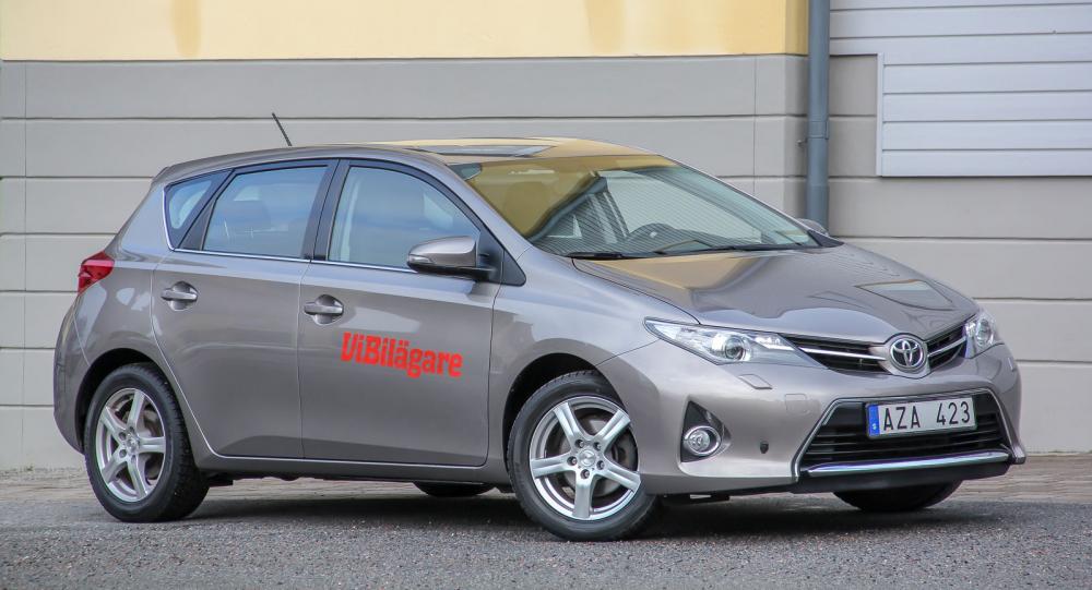 Toyota Auris – här i generation två – är ersättaren till tidigare storsäljaren Corolla.