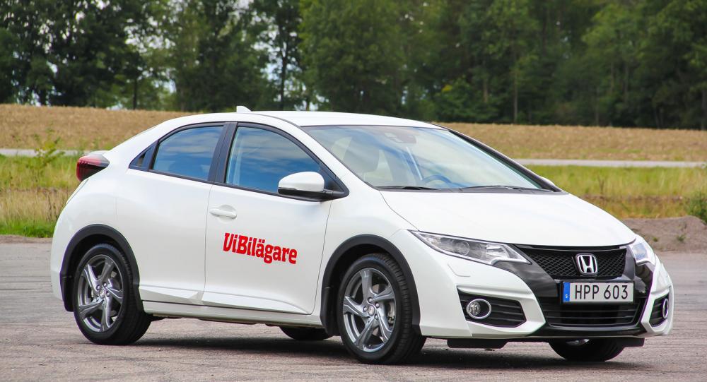Förra generationen av Honda Civic, 2012–2016, är en körglad kompaktbil med bra kvalitet.