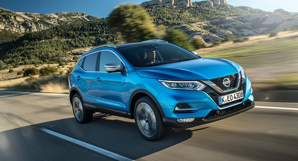 Oförändrat yttre, men så är det också bara styvt tolv månader sedan Qashqai uppdaterades exteriört.