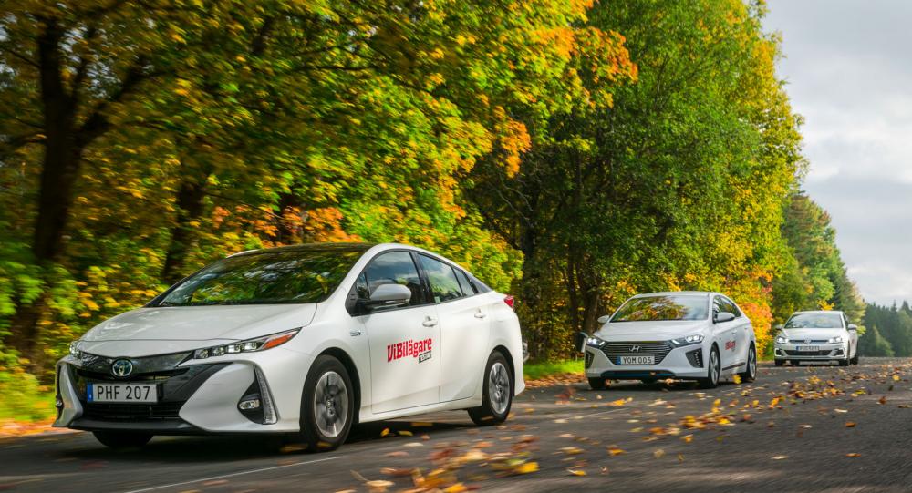 Test: Ioniq, Prius & Golf GTE (2017)