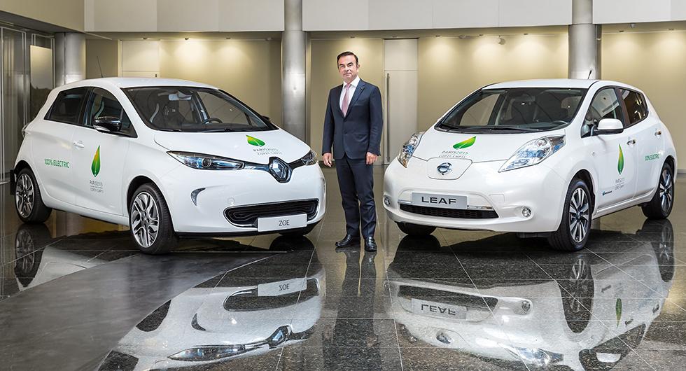 Carlos Ghosn, motorn i samarbetet mellan Renault, Nissan och Mitsubishi, har avgått efter anklagelser om ekobrott.