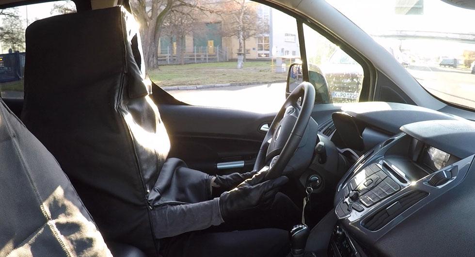 Ford gömde föraren i sätet