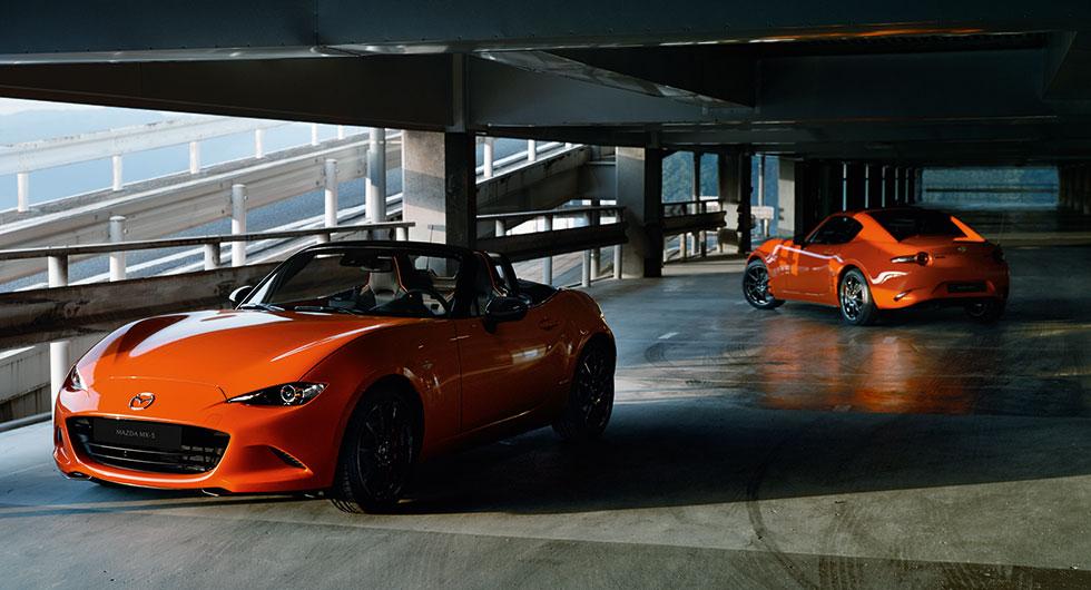 Mazda MX-5 firar 30 i orange