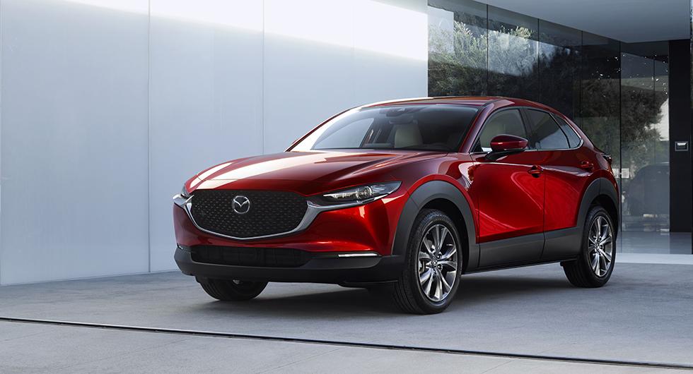 Mazda CX-30 byggs i sommar