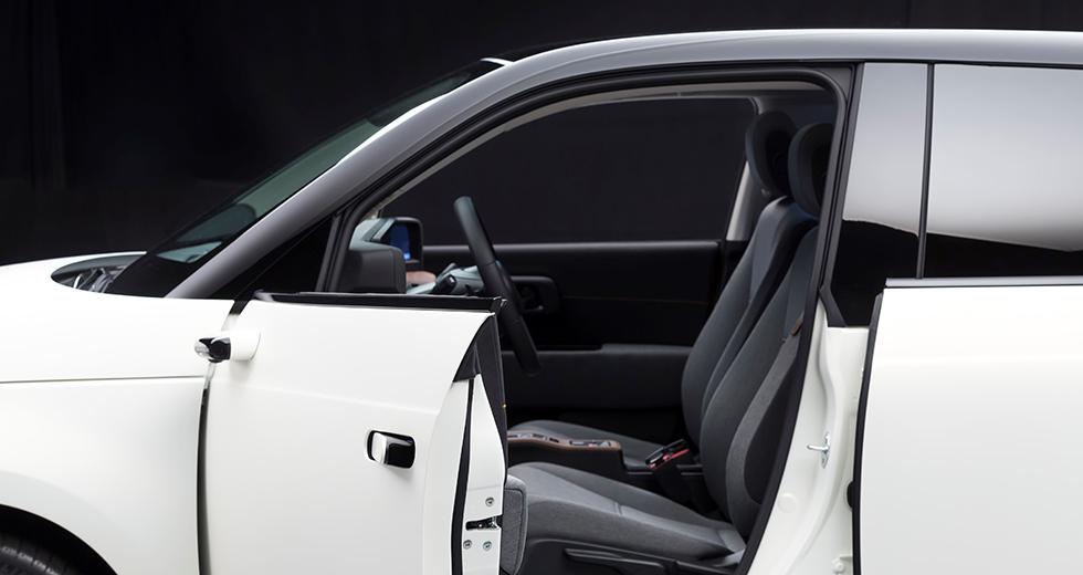Digitala backspeglar standard för Honda E