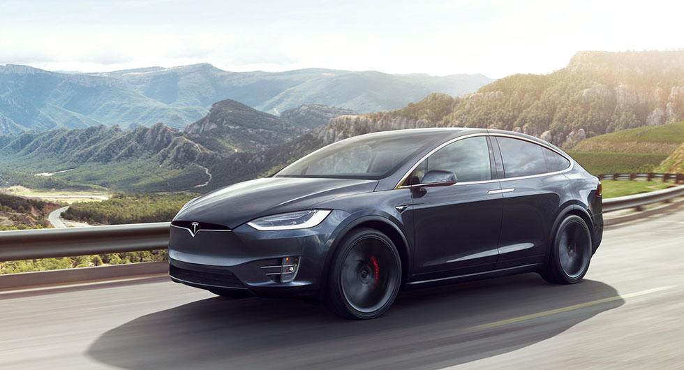 Tesla rensar i utbudet