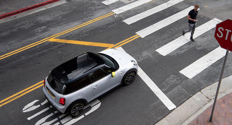 Här är elbilen Mini Cooper SE