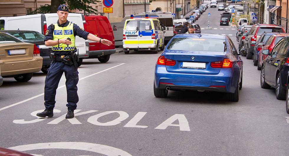 Poliskontroller vid skolor