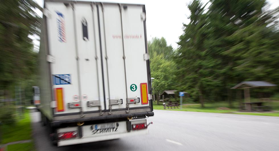 Polisen synar tung trafik