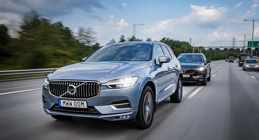 Inget på utsidan skvallrar om att det finns en elmotor och 48V-elsystem under det ljusblå skalet (Mussel Blue).