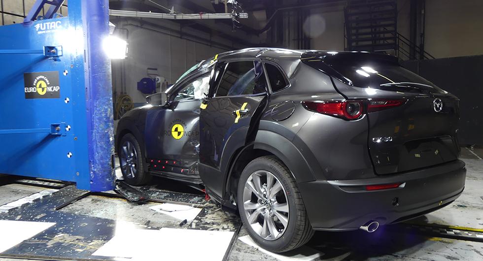Mazda CX-30 rekordsäker i krocktest