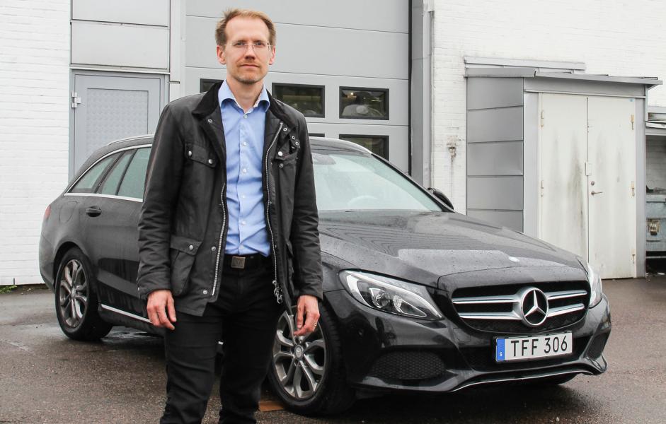 Vattenläckage i tre år gammal Mercedes kostar 85 000 kronor