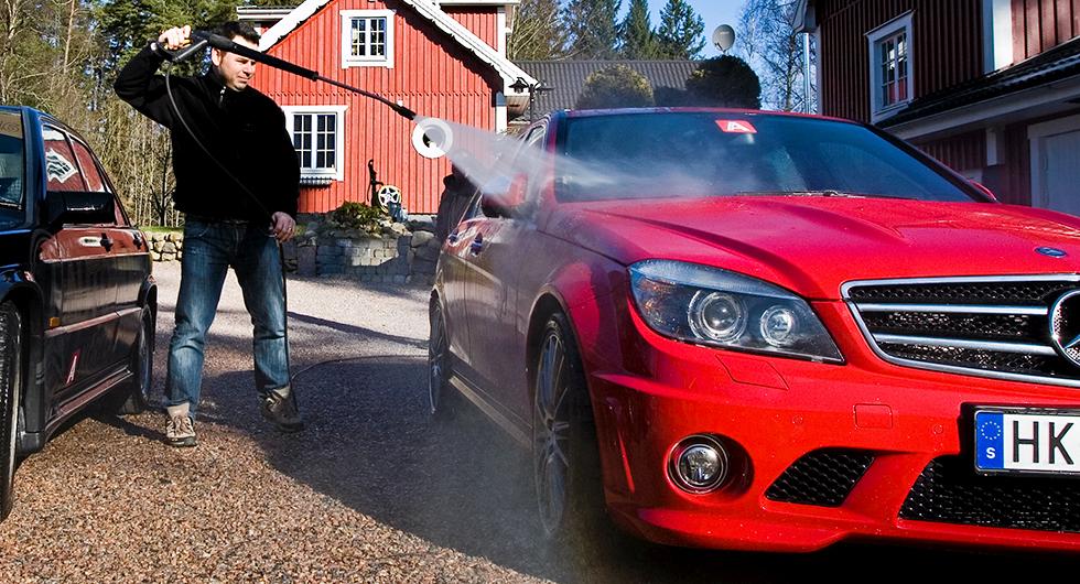 Bilfrågan: Är det tillåtet att tvätta bilen på garageuppfarten?