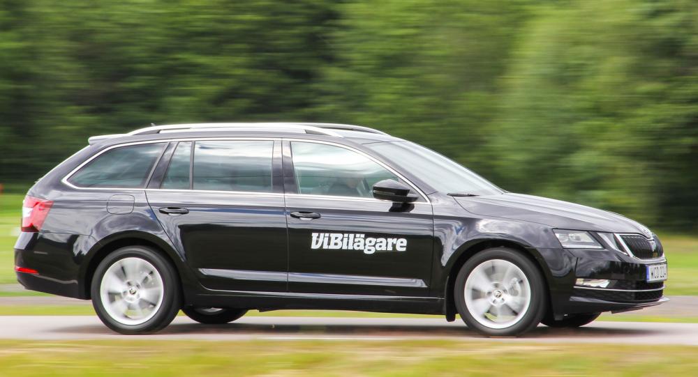 Skoda Octavia, här i kombiutförande, är byggd på samma teknik som bland andra VW Golf.