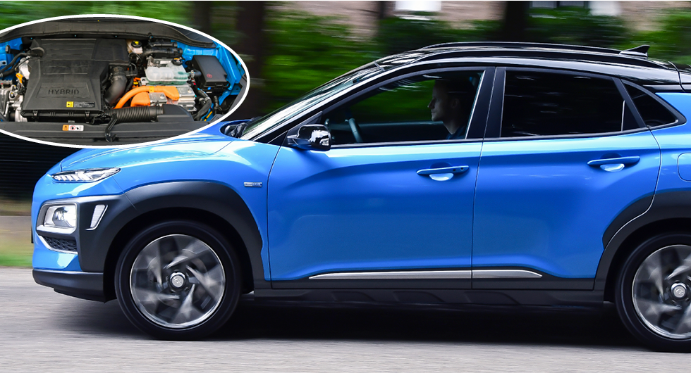 Knubbgulliga former med tydlig suv-ambition. Färgen ”Blue Lagoon” är unik för Kona Hybrid.