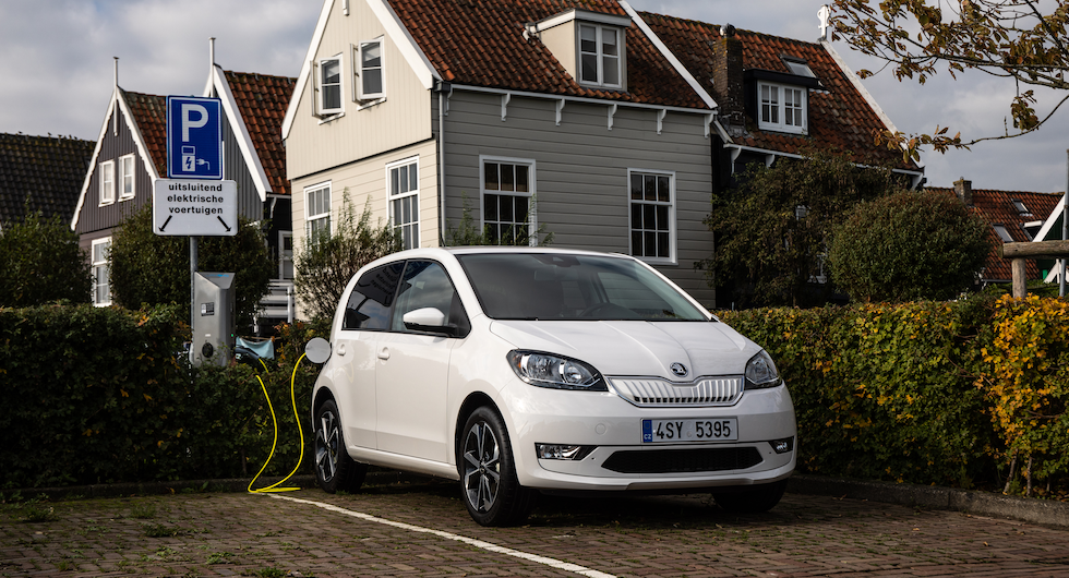 CitigoE iV ingår i VW-koncernens nylanserade eltrio tillsammans med Volkswagen e-Up och Seat Mii Electric.