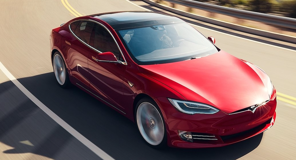 Tesla uppdaterar Model S och Model X – pressar upp räckvidden
