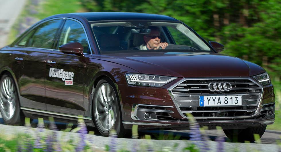 Audi ger upp planer på kökörningsassistent i A8