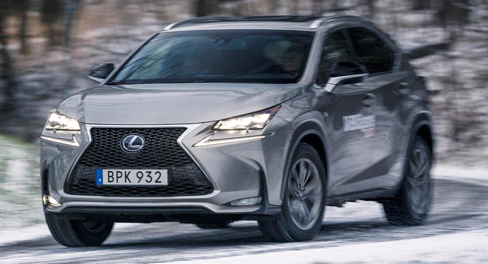 Lexus ger efter: Första laddhybriden på ingång?