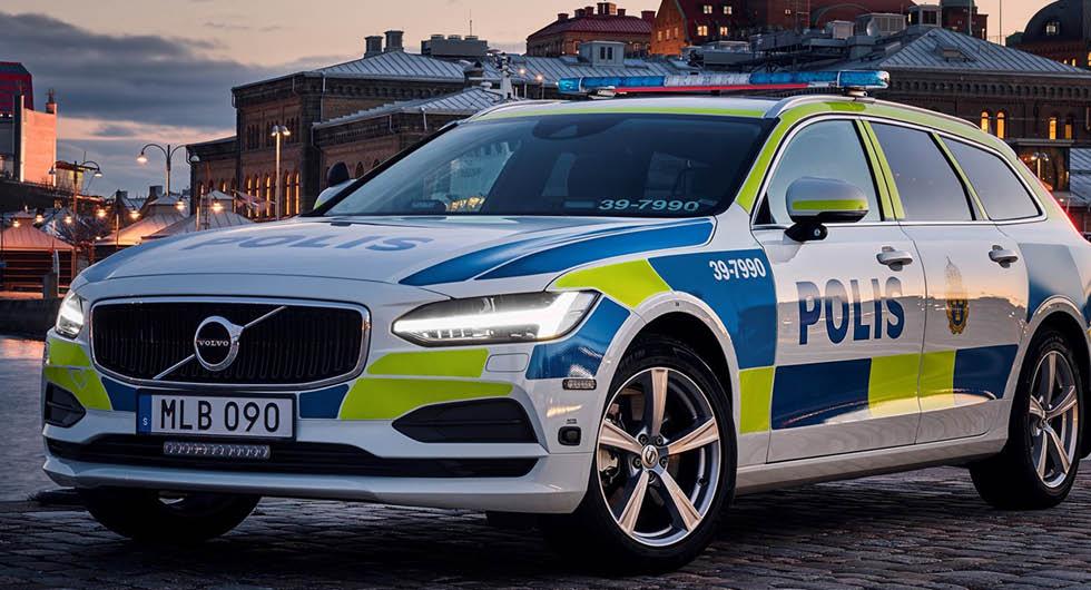 Volvo levererar 2 200 nya polisbilar – både XC60 och V90