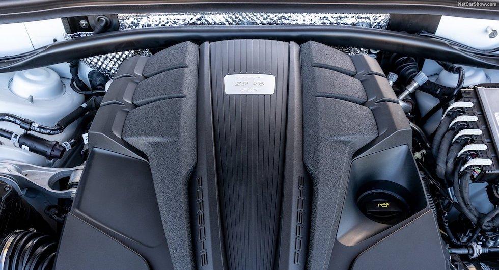 Porsche gör klart: Ska hålla liv i förbränningsmotorn