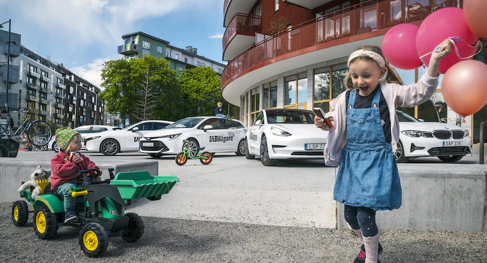 Årsmöte för tidningens yngsta testpatrull. Närvarande: Herman 6 år, Elsa och Vera 5 år, Edgar 3 år, Vina 2 år och Lou 2 månader.