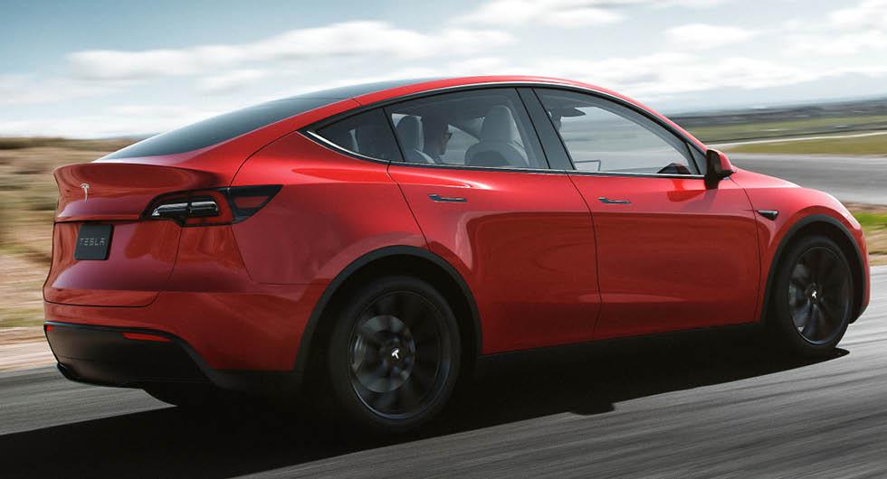 Teslas nyheter: Bättre batterivärmning och ny kamera för föraren